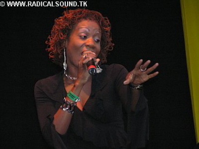 Beres Hammond - Reggae Sundance 2004-12