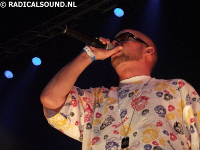 Collie Buddz two 77 splash 2007 003