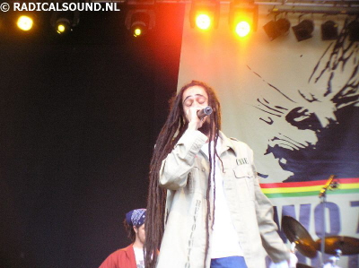 Damian Marley - two 77 splash 2006 008