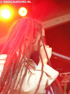 Damian Marley - two 77 splash 2006 011