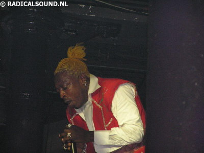 Elephant Man Dec 2005 Melkweg  017