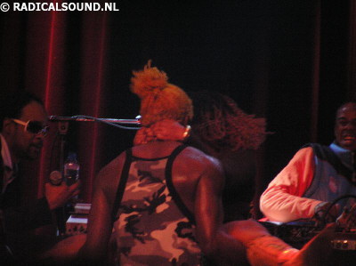Elephant Man Dec 2005 Melkweg  026