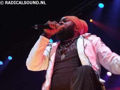 Fantan Mojah Two 77 splash 2007 006