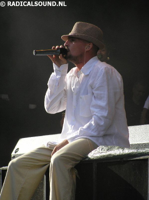 Gentleman @ Reggae Geel 2005 009