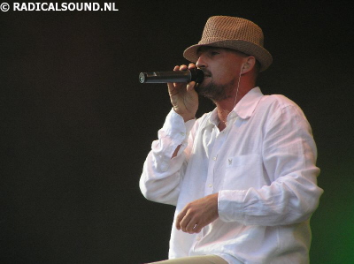 Gentleman @ Reggae Geel 2005 012