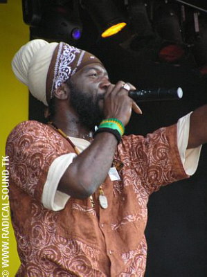 Kulcha Knox - Reggae Sundance 2004-04