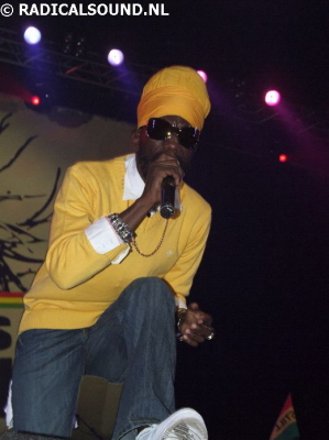 Sizzla Two 77 splash 2007 003