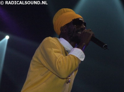 Sizzla Two 77 splash 2007 005
