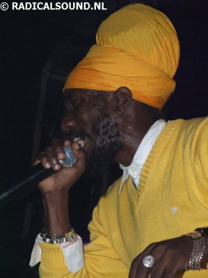 Sizzla Two 77 splash 2007 012