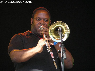 Skatronics @ Reggae Geel 2005 005